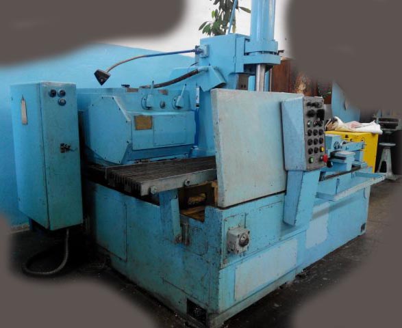 Фото отрезного верстата 8Г662